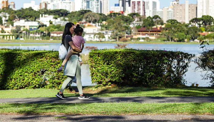 Foto: Roberto Dziura Jr/AEN Após frente fria com chuva e ventos de 80km/h, semana vai terminar com sol no Paraná
